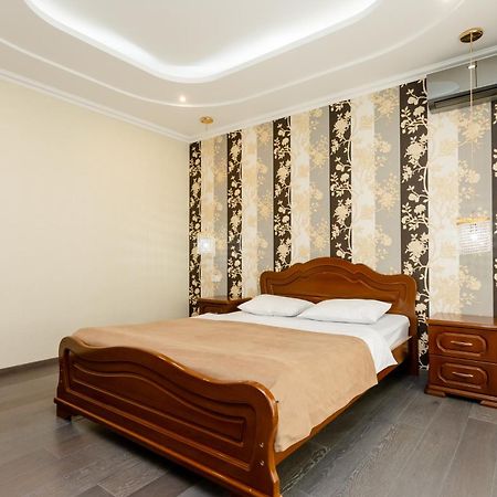 3Bd-2Bth Apartment In Tbilisi City Center Exterior foto