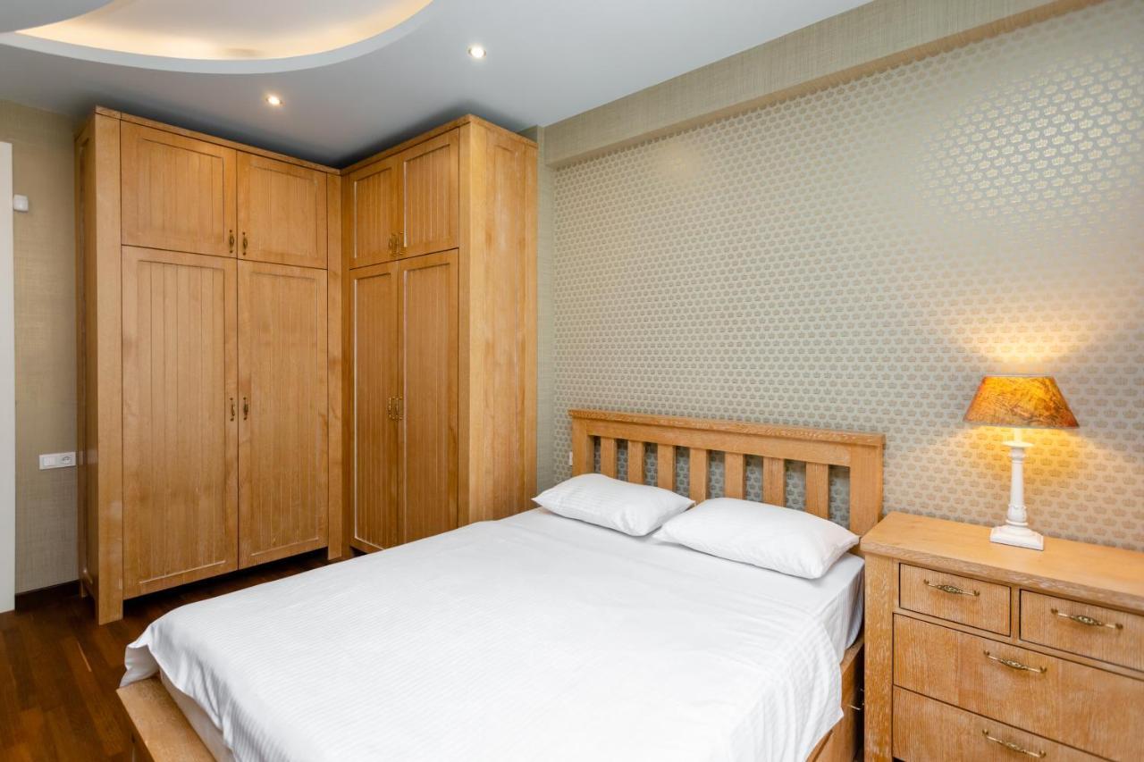3Bd-2Bth Apartment In Tbilisi City Center Exterior foto