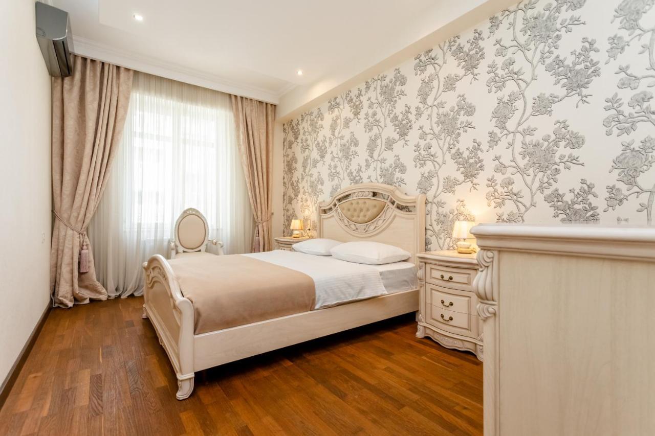 3Bd-2Bth Apartment In Tbilisi City Center Exterior foto